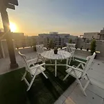 بالم هيلز ذا فيلج